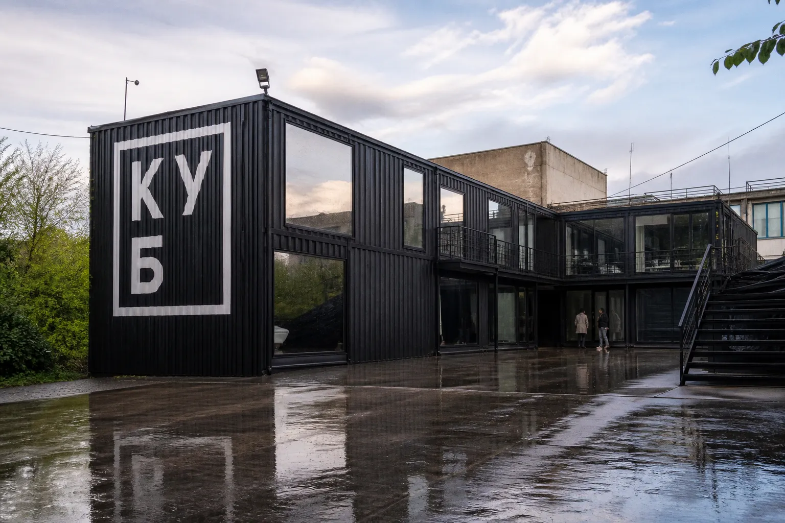 Арт-платформа «КУБ» запускает масштабный цикл из 15 выставок современного искусства