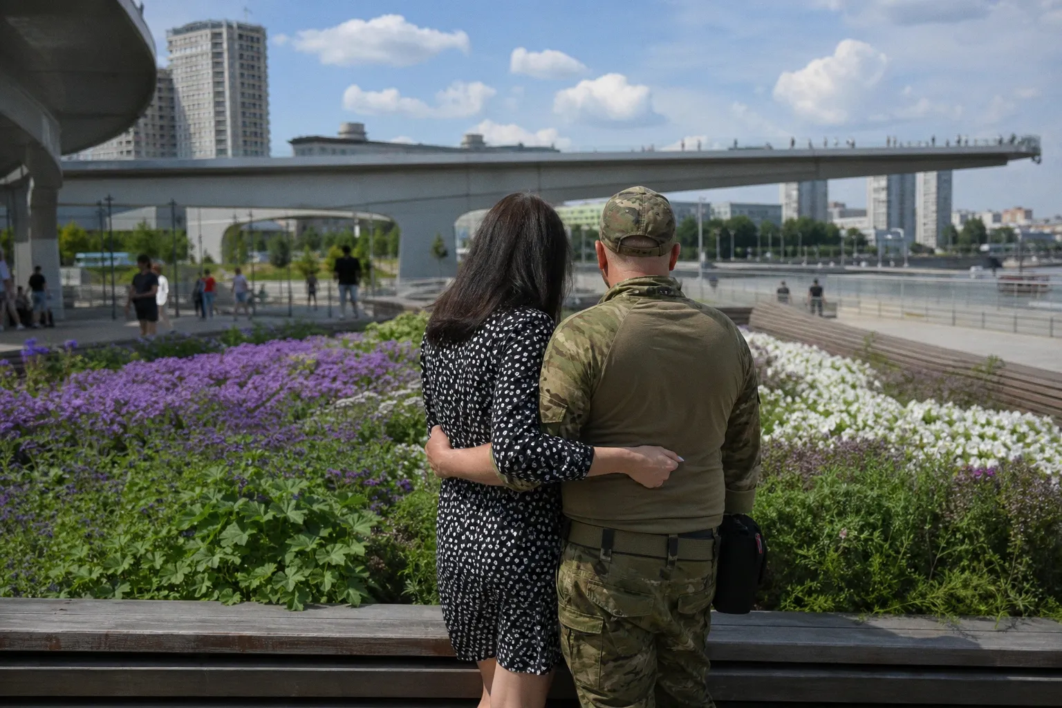 Проект «Лето в Москве» пригласил участников СВО посетить городские мероприятия