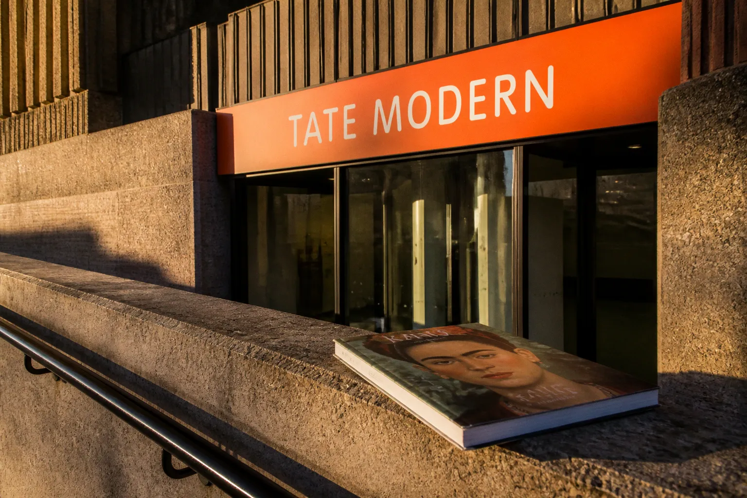 Выставка Фриды Кало в Tate Modern: как увидеть за иконой стиля настоящего художника
